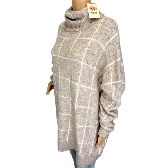 NWT Entro Window Pane Cowl Neck Sweater Beige Cozy Plus Size 1X - Picture 4 of 10
